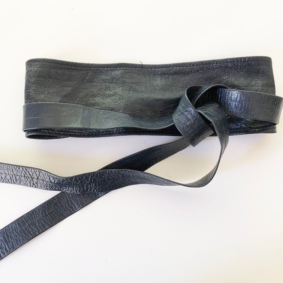 Leather Wrap Navy Belt, One Rise Fits Most - Picture 2 of 5
